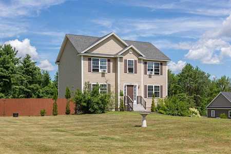 195 Zion Hill Rd Northfield, NH 03276