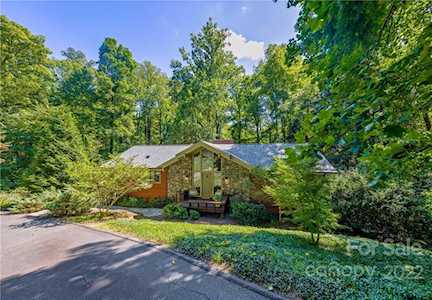 223 Robinhood Rd Asheville, NC 28804