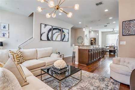 15826 Breedlove Place #143 Addison, TX 75001
