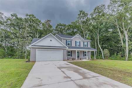 8 Teal Bluff Ct Seabrook, SC 29940