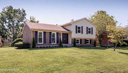 3403 Historic Dr Louisville, KY 40299