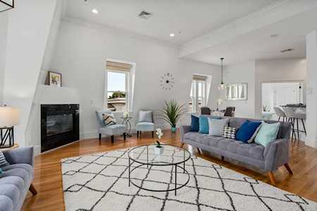 4 Gilson Terrace #3 Somerville, MA 02143
