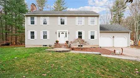 39 Beaver River Rd Richmond, RI 02892