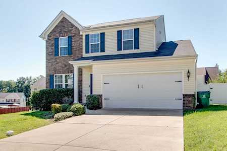 813 Sandworth Cv Antioch, TN 37013