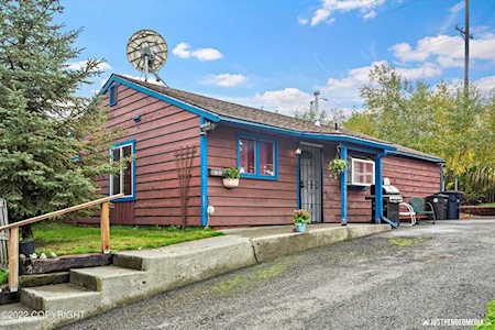 2420 E 27th Ave Anchorage, AK 99508