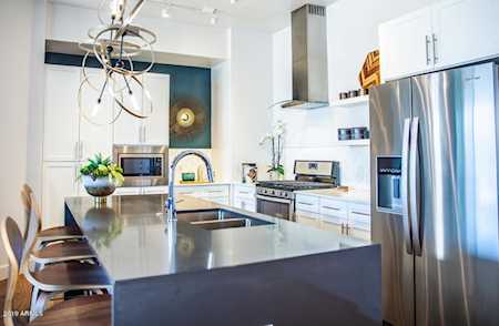 3131 N Central Avenue #4020 Phoenix, AZ 85012