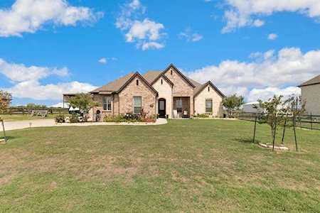 9640 Knight Lane Ponder, TX 76259