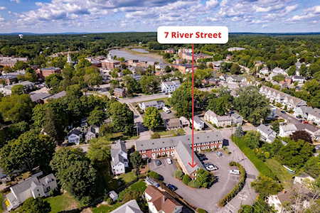 7 River St Exeter, NH 03833