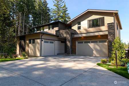 33689 Walnut Ave SE Black Diamond, WA 98010
