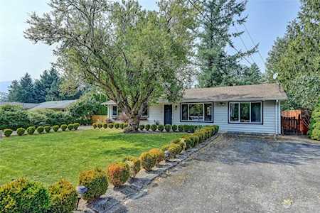 1121 Pickett Ave NE North Bend, WA 98045