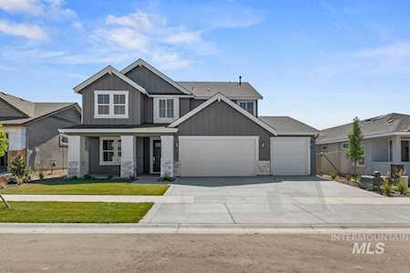 11513 W Soaring Hawk St Star, ID 83669