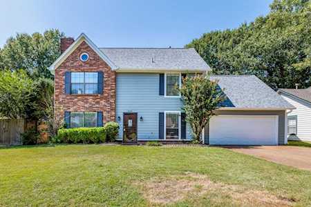 2433 Dove Glen Cv Memphis, TN 38133