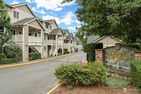 17827 80th Ave NE #A201 Kenmore, WA 98028