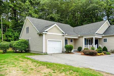 9 Whitman Ln #9 Westford, MA 01886
