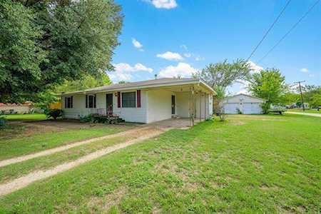 302 S Runnels Avenue Streetman, TX 75859