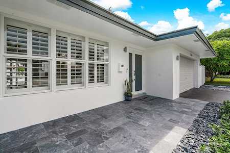 1318 SW 13th Drive Boca Raton, FL 33486
