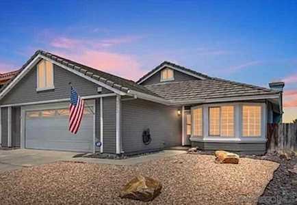 5372 Gooseberry Way Oceanside, CA 92057