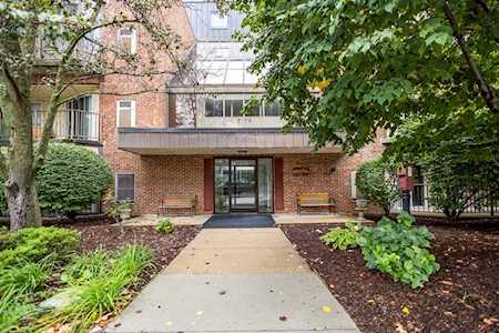 64 Willard St #301 Quincy, MA 02169