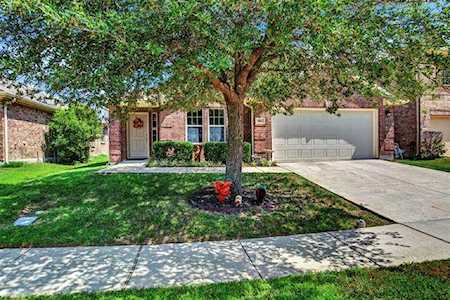 901 Lovebird Lane Little Elm, TX 75068