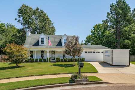 3000 Ingleside Dr Bartlett, TN 38134