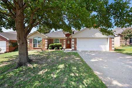 14 Fern Oak Court Mansfield, TX 76063