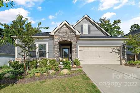 5310 Turtle Creek Dr Denver, NC 28037