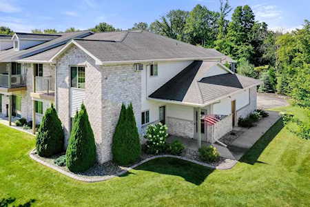 4045 Frobisher Fields Rd Hobart, Village of Hobart, WI 54155