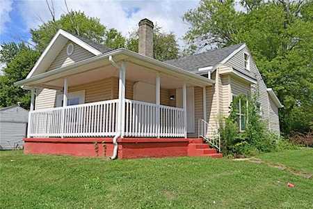 4601 Blueberry Avenue Dayton, OH 45406