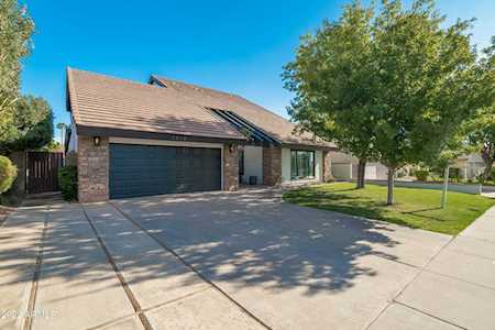 1212 E Commodore Place Tempe, AZ 85283