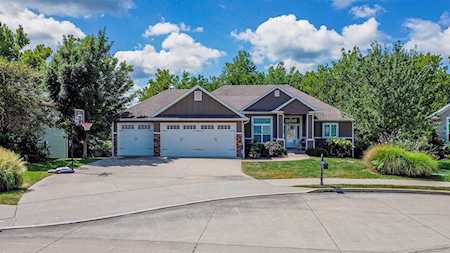 2012 Devonshire DR Columbia, MO 65203
