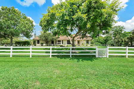 9479 El Paso Drive Lake Worth, FL 33467