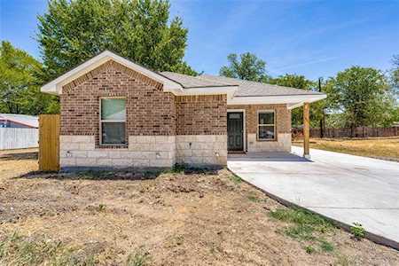1415 Missouri Avenue Fort Worth, TX 76104