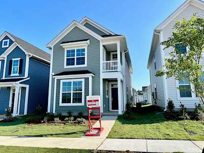 246 Blue Iris Parkway #135 Clayton, NC 27520