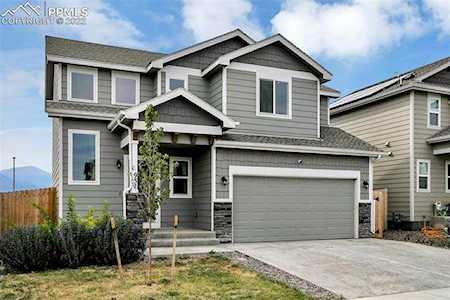 932 Bidwell Drive Colorado Springs, CO 80915
