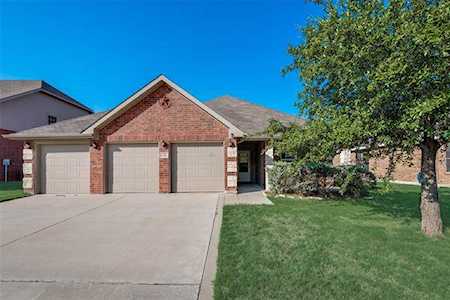 122 Pinto Drive Waxahachie, TX 75165