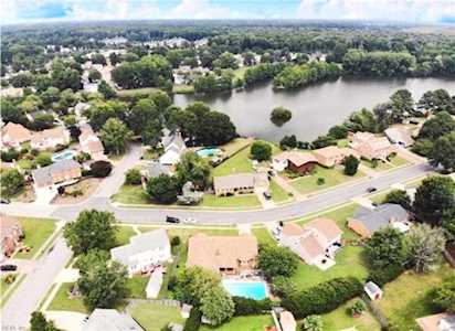 1529 Waterside Dr Chesapeake, VA 23320