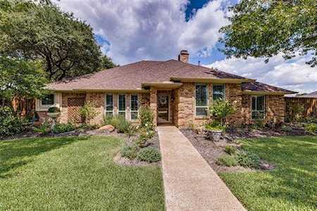 1601 Clearbrook Drive Allen, TX 75002