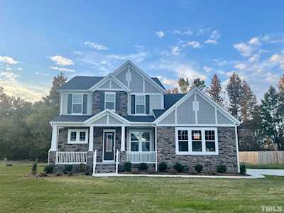 2017 Big Panther Drive Willow Spring(S), NC 27592