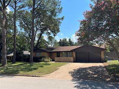1533 Overlook Drive Grapevine, TX 76051