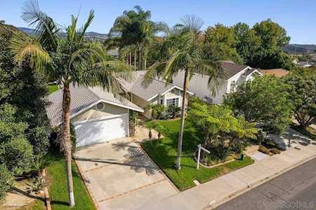 2757 Glasgow Dr Carlsbad, CA 92010