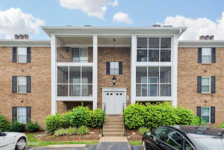 709 Donard Park Ave Louisville, KY 40218
