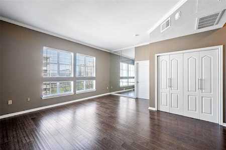 3225 Turtle Creek Boulevard #1605 Dallas, TX 75219