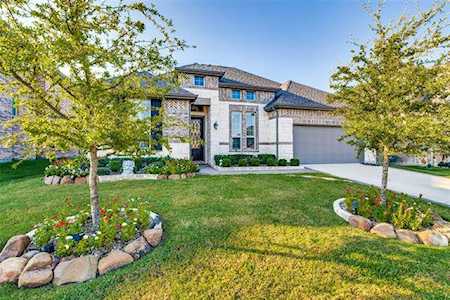 2908 Burgundy Trail Rowlett, TX 75088