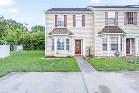 3815 Headwind Ln Portsmouth, VA 23703