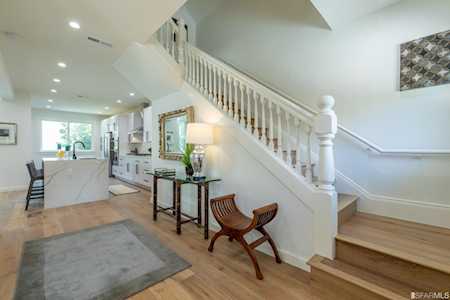 591 Diamond Street San Francisco, CA 94114