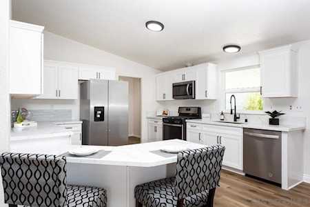1401 El Norte Pkwy #SPC 11 San Marcos, CA 92069