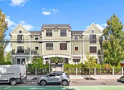 221 Beacon Street #5 Somerville, MA 02143