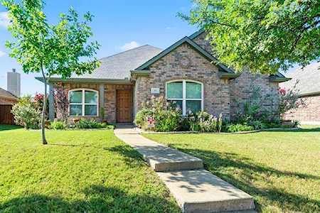 102 Shadybrook Drive Wylie, TX 75098