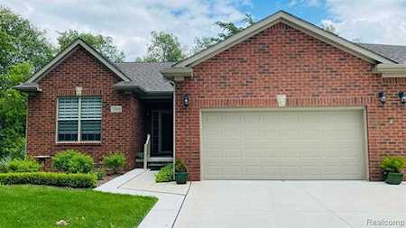 12278 Twin Brook Romeo, MI 48065