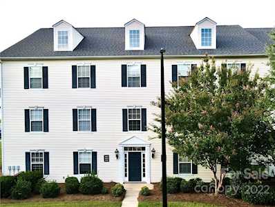 3956 Town Center Rd Harrisburg, NC 28075